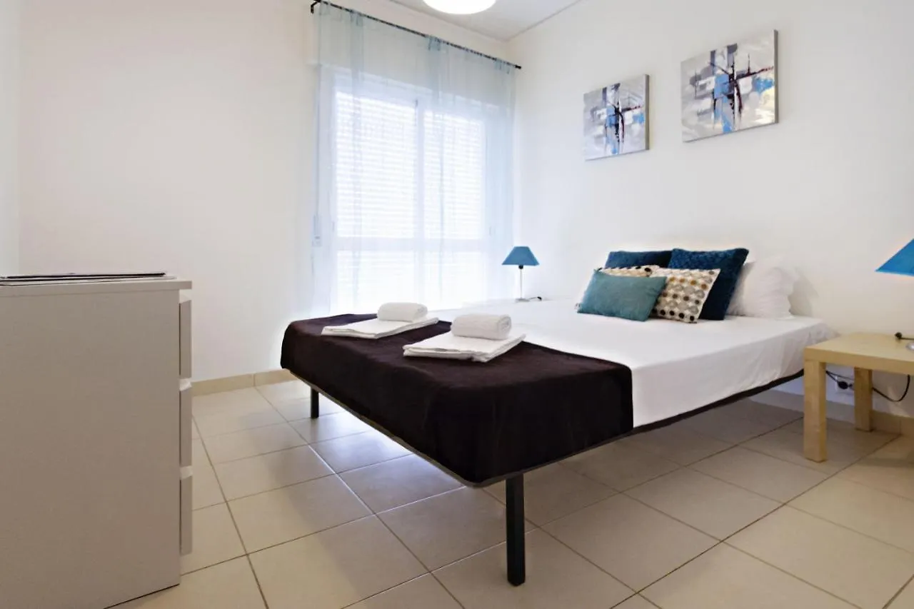 Blue Sky Apartment 法鲁区